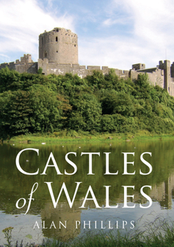 Paperback Castles of Wales Book