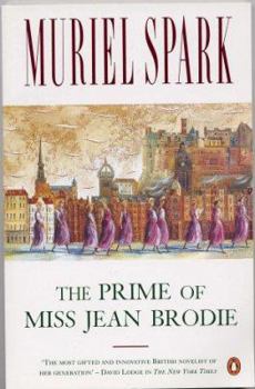 Paperback Prime of Miss Jean Brodie Book