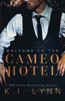 Paperback Welcome to the Cameo Hotel Book