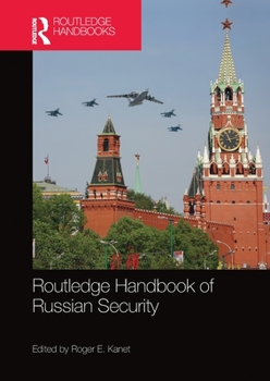 Paperback Routledge Handbook of Russian Security Book