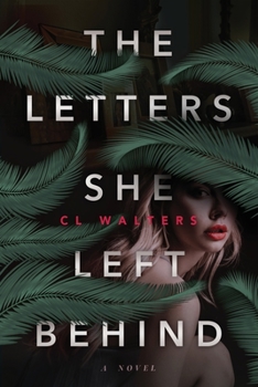 Paperback The Letters She Left Behind Book