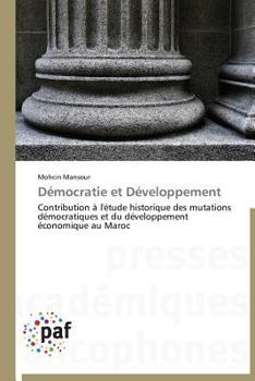 Paperback Démocratie Et Développement [French] Book