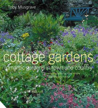 Paperback Courtyard Gardens : Imaginative Ideas for Outdoor Living Book