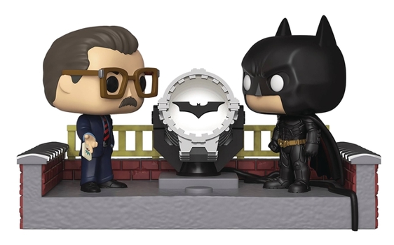 Accessory Pop Movie Moment Batman with Light Up Bat Signal Vinyl Figure Book