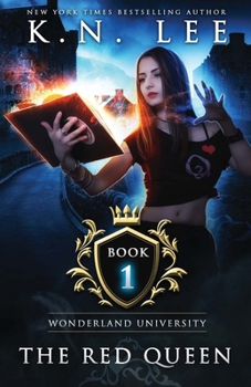 Paperback The Red Queen Book