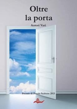 Paperback Oltre la porta [Italian] Book