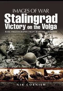 Paperback Stalingrad: Victory on the Volga Book