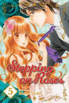 Paperback Stepping on Roses, Volume 5 Book