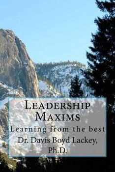 Paperback Leadership Maxims: Learning from the best Book