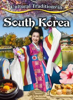 Paperback Cultural Traditions in South Korea Book