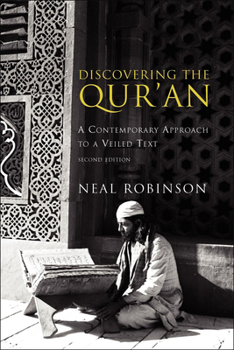 Paperback Discovering the Qur'an: A Contemporary Approach to a Veiled Text Book