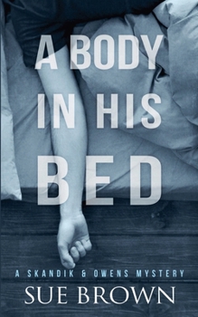 Paperback A Body in his Bed Book