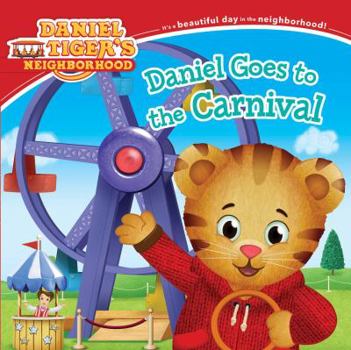 Paperback Daniel Goes to the Carnival Book