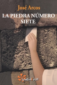 Paperback La piedra número siete [Spanish] Book