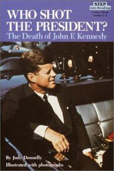 Paperback Who Shot the President?: The Death of John F. Kennedy [Large Print] Book