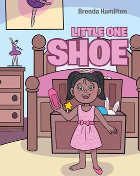 Paperback Little One Shoe Book