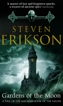 Paperback Gardens of the Moon (Malazan Book 1) Book