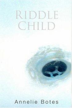 Paperback Riddle Child: First Edition Book