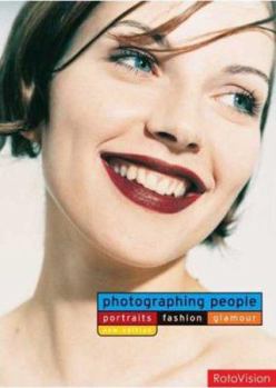 Paperback Photographing People: Portraits Fashion Glamor Book