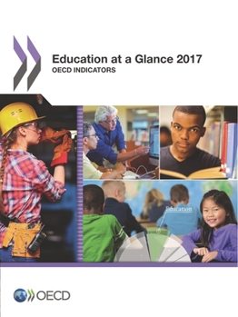 Paperback Education at a Glance 2017 Book