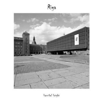Paperback Riga Book
