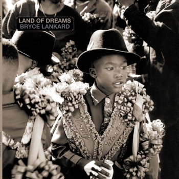 Paperback Land of Dreams Book