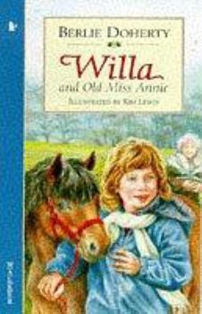 Paperback Willa and Old Miss Annie (Racers) Book