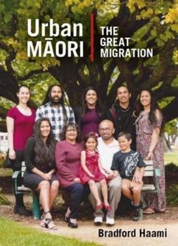 Paperback Urban Maori: The Second Great Migration Book