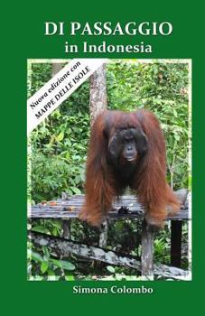 Paperback Di passaggio in Indonesia [Italian] Book