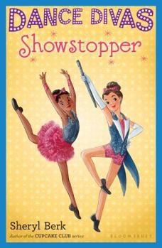 Paperback Dance Divas: Showstopper Book