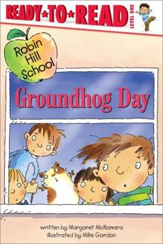 Paperback Groundhog Day: Ready-To-Read Level 1 Book