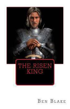 Paperback The Risen King Book