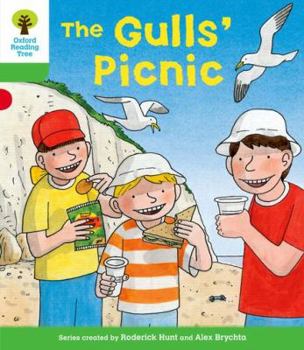 Paperback Oxford Reading Tree: Level 2: Decode and Develop: The Gull's Picnic Book