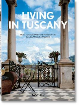 Hardcover Living in Tuscany. 40th Ed. Book