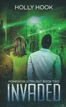 Paperback Invaded (Homeworld Trilogy #2) Book