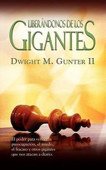 Paperback LIBERANDONOS DE LOS GIGANTES (Spanish: Deliverance from Daily Giants) [Spanish] Book