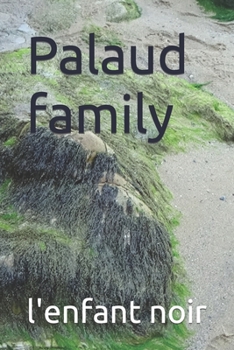 Paperback Palaud family [Large Print] Book