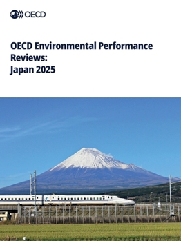 Paperback OECD Environmental Performance Reviews: Japan 2025 Book