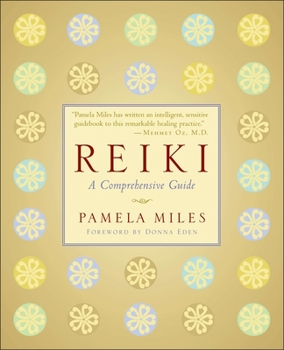 Paperback Reiki: A Comprehensive Guide Book