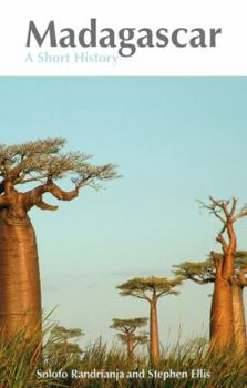 Paperback Madagascar A Short History Book