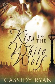 Paperback Kiss of the White Wolf Book