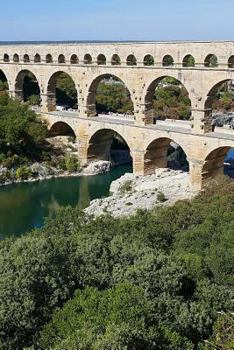 Paperback Ancient Roman Aqueduct Journal: 150 page lined notebook/diary Book