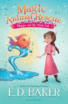 Paperback Magic Animal Rescue: Maggie and the Wish Fish Book