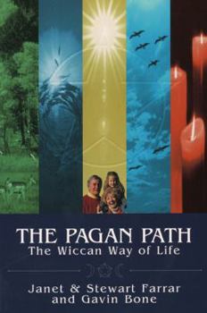 Paperback Pagan Path: The Wiccan Way of Life Book