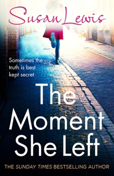 Paperback The Moment She Left Book