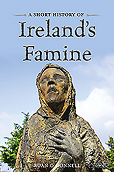 Paperback A Short History of Ireland's Famine Book