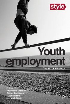 Paperback Youth Employment: Style Handbook Book