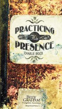 Paperback Practicing His Presence Book