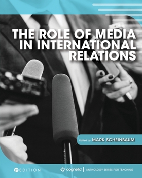 Paperback The Role of Media in International Relations Book