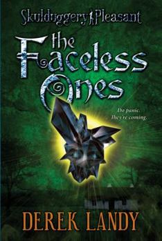 Paperback Skulduggery Pleasant: The Faceless Ones Book